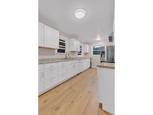 790 S Raleigh St, Denver, CO 80219