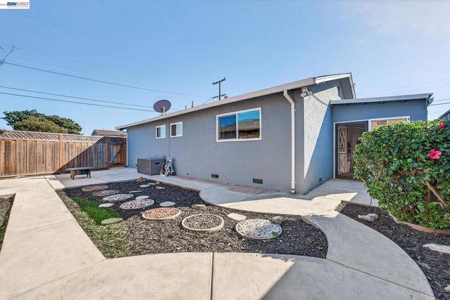 6759 Albyn Court, Newark, CA 94560