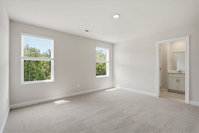 430 Blissful Court, Taylors, SC 29687