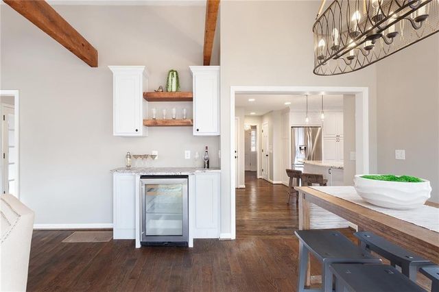 1050 Lakemont Trace, Roswell, GA 30075