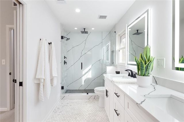 1050 Lakemont Trace, Roswell, GA 30075