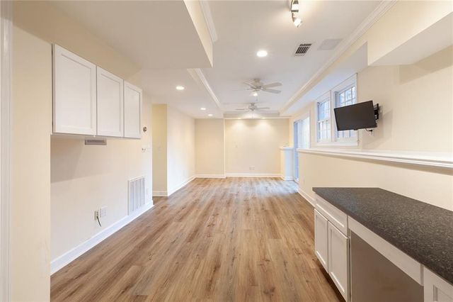 1050 Lakemont Trace, Roswell, GA 30075