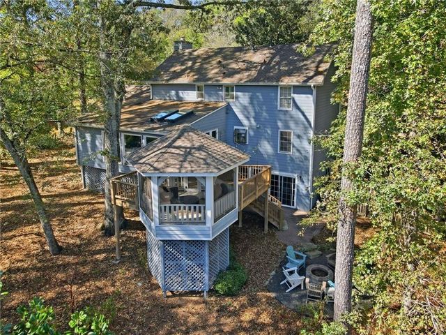 1050 Lakemont Trace, Roswell, GA 30075
