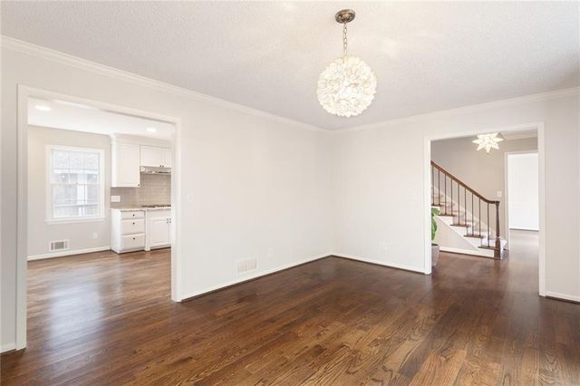 1050 Lakemont Trace, Roswell, GA 30075