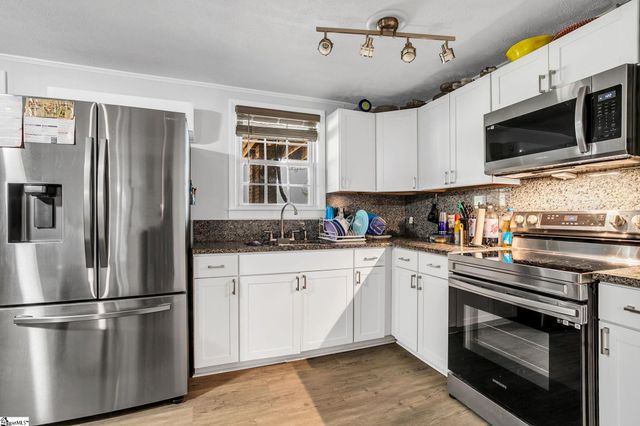 10 Sylvatus Court, Greenville, SC 29617