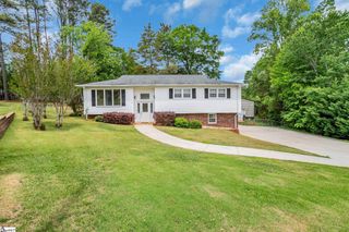 10 Sylvatus Court, Greenville, SC 29617