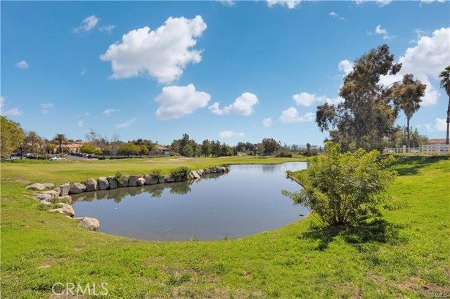 40370 Via Francisco, Murrieta, CA 92562