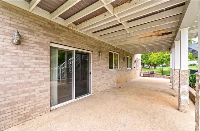 16035 W Red Cloud Drive, Lockport, IL 60441