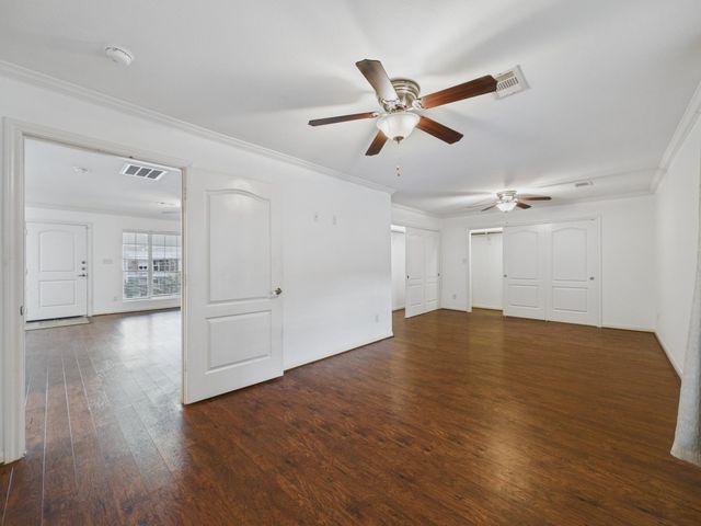 5333 Richmond Avenue 20, Houston, TX 77056