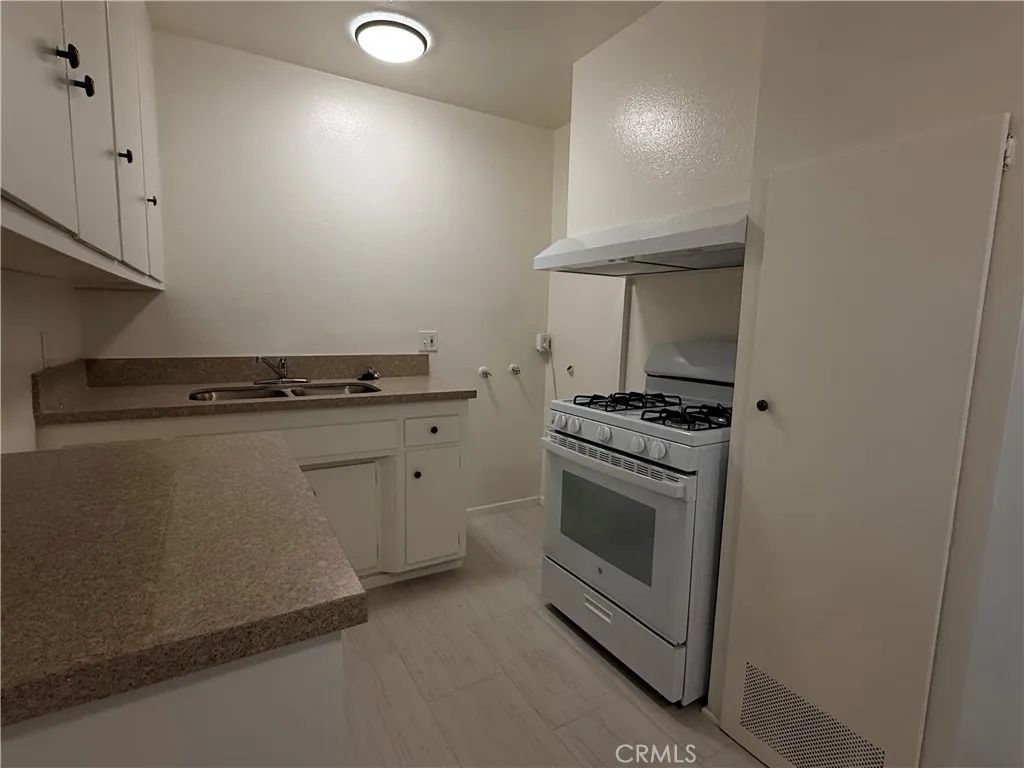 248 Redwood, Brea, CA 92821