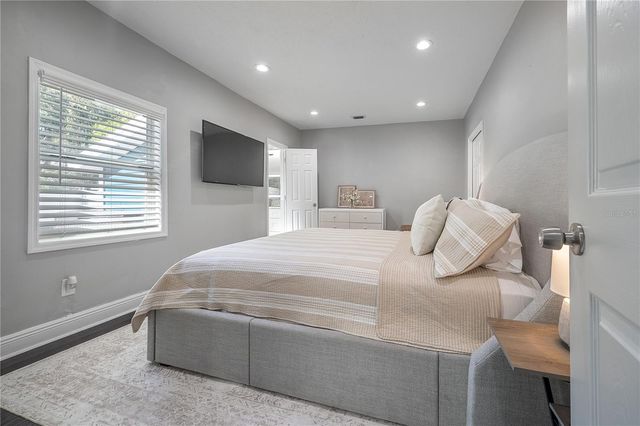 2902 N JEFFERSON STREET, Tampa, FL 33602