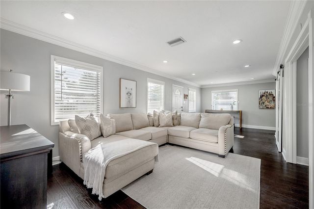 2902 N JEFFERSON STREET, Tampa, FL 33602