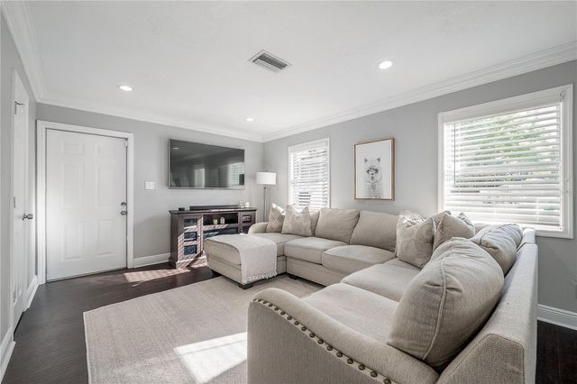 2902 N JEFFERSON STREET, Tampa, FL 33602