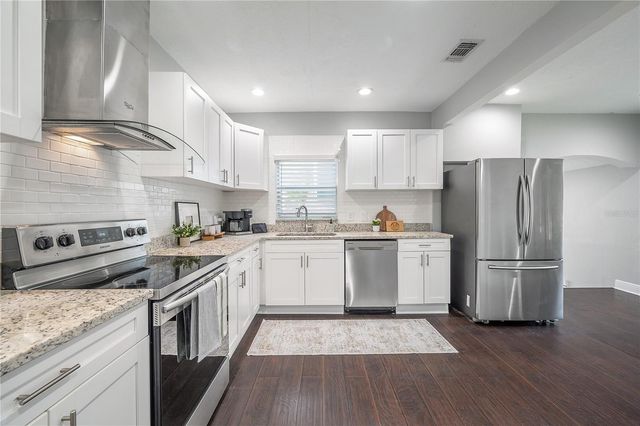 2902 N JEFFERSON STREET, Tampa, FL 33602