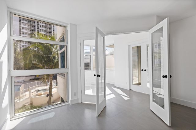 1360 S Ocean Boulevard 403, Pompano Beach, FL 33062