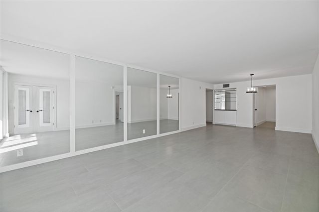 1360 S Ocean Boulevard 403, Pompano Beach, FL 33062