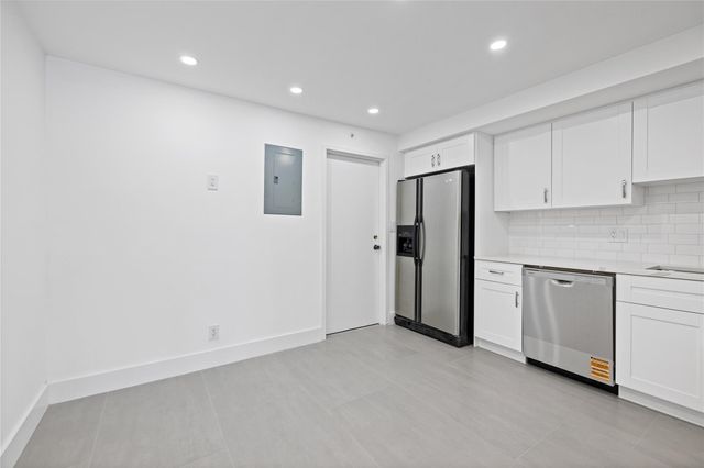 1360 S Ocean Boulevard 403, Pompano Beach, FL 33062