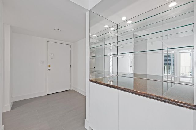 1360 S Ocean Boulevard 403, Pompano Beach, FL 33062