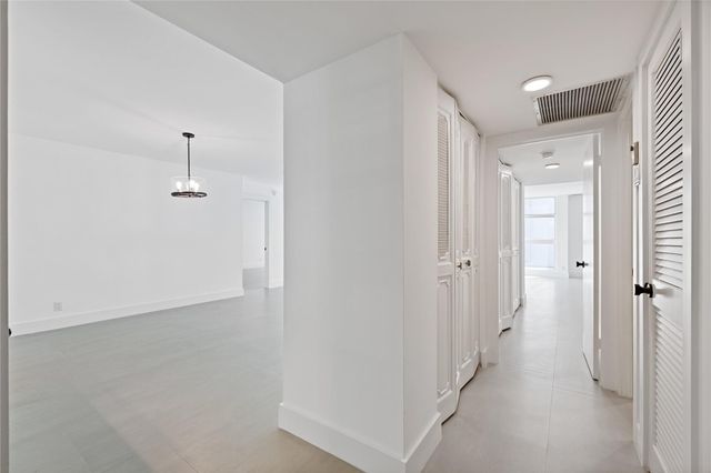 1360 S Ocean Boulevard 403, Pompano Beach, FL 33062