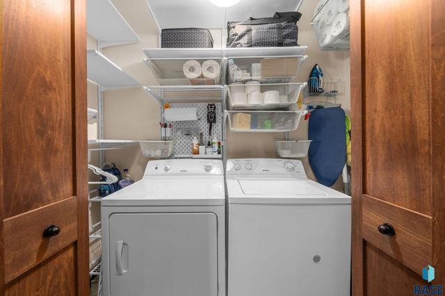 1006 Tanner Ct Court, Tea, SD 57064