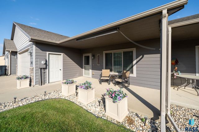 1006 Tanner Ct Court, Tea, SD 57064