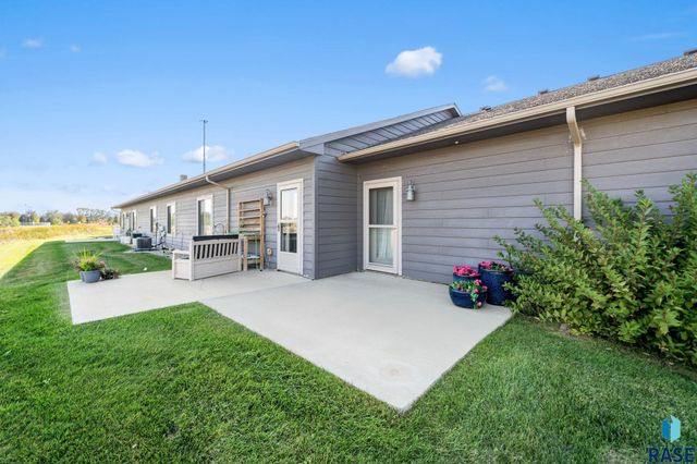 1006 Tanner Ct Court, Tea, SD 57064
