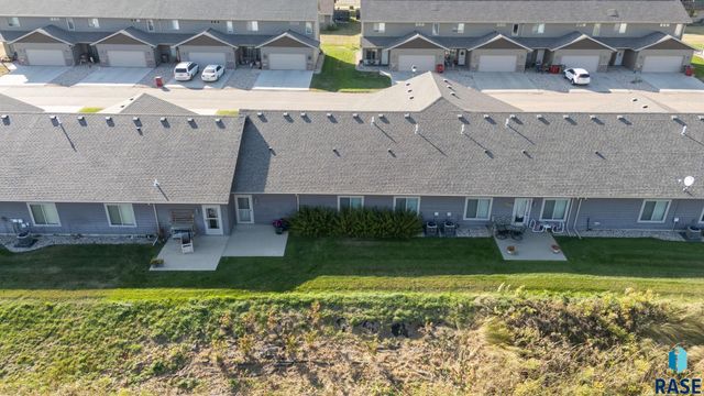 1006 Tanner Ct Court, Tea, SD 57064