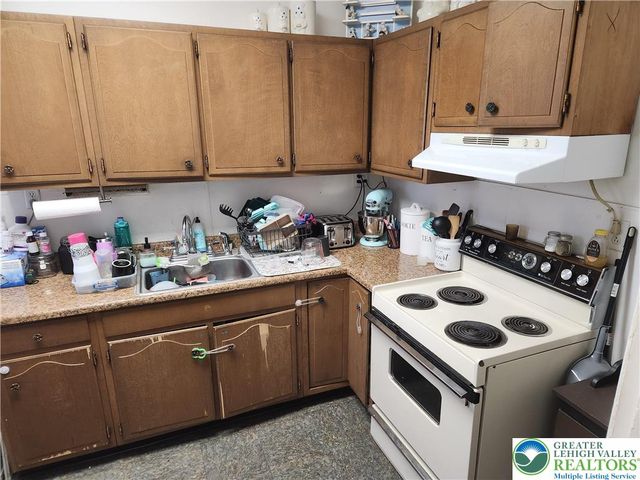 435 Main Street, Slatington Boro, PA 18080