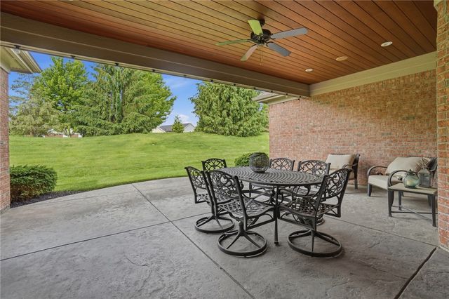 1439 Champions Way, Beavercreek Twp, OH 45385