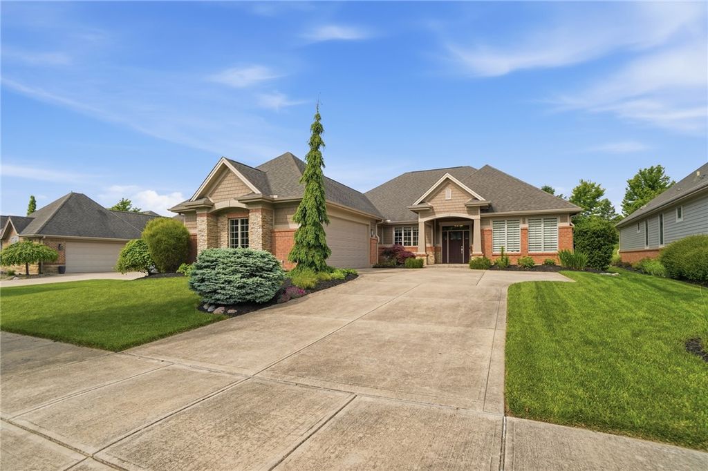 1439 Champions Way, Beavercreek Twp, OH 45385