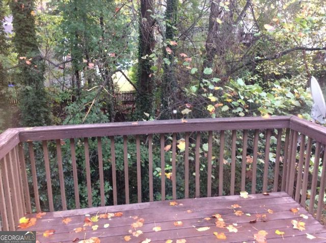 1087 Glen Chase Drive, Lawrenceville, GA 30044