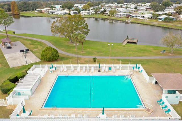 1560 LONGBOW DRIVE, Lakeland, FL 33810