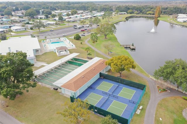 1560 LONGBOW DRIVE, Lakeland, FL 33810