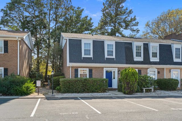 4505 N Kings Hwy Apt D11, Myrtle Beach, SC 29577