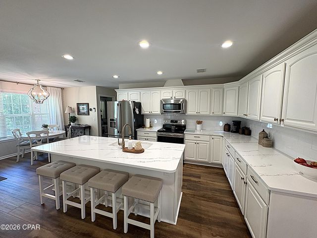 4667 River Drive, Marianna, FL 32446