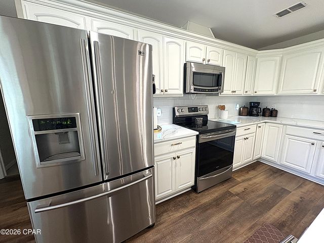 4667 River Drive, Marianna, FL 32446