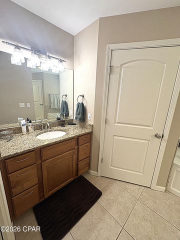 4667 River Drive, Marianna, FL 32446