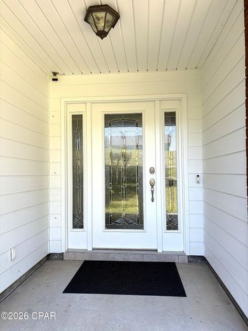 4667 River Drive, Marianna, FL 32446