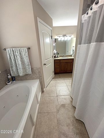 4667 River Drive, Marianna, FL 32446