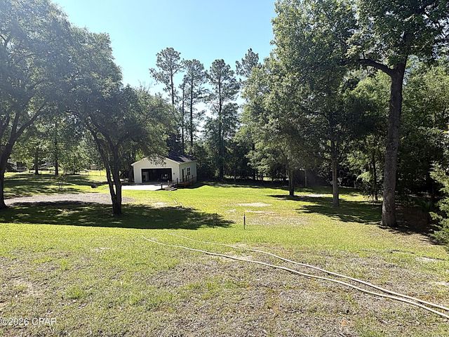 4667 River Drive, Marianna, FL 32446