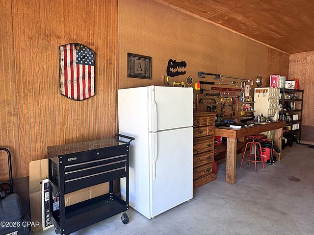 4667 River Drive, Marianna, FL 32446