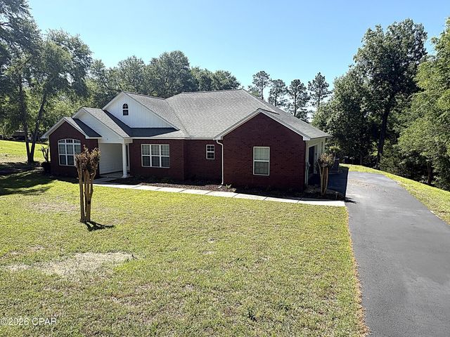 4667 River Drive, Marianna, FL 32446