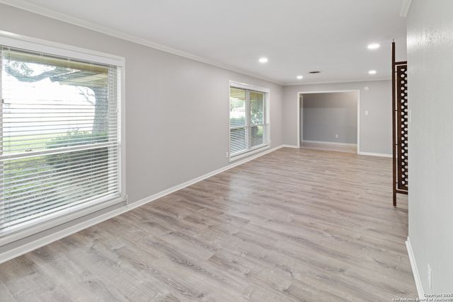 510 E Inez, Beeville, TX 78102