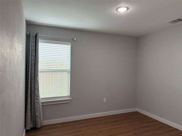 6610 Haight Street A, Houston, TX 77028