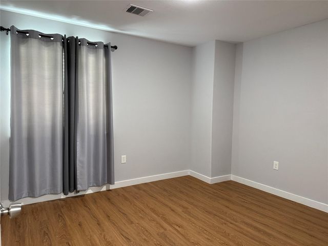 6610 Haight Street A, Houston, TX 77028