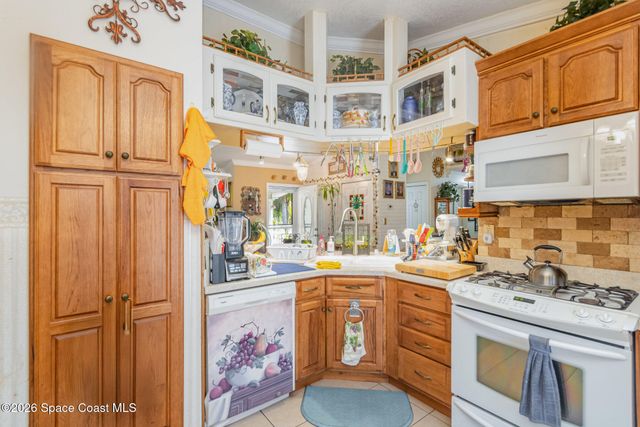 1121 Clark Bay Road, Deland, FL 32724