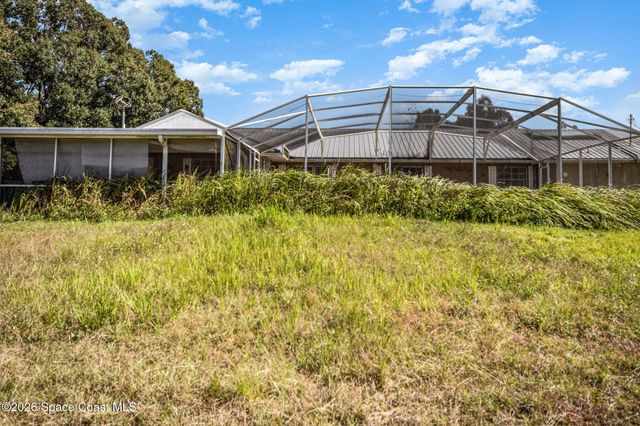 1121 Clark Bay Road, Deland, FL 32724