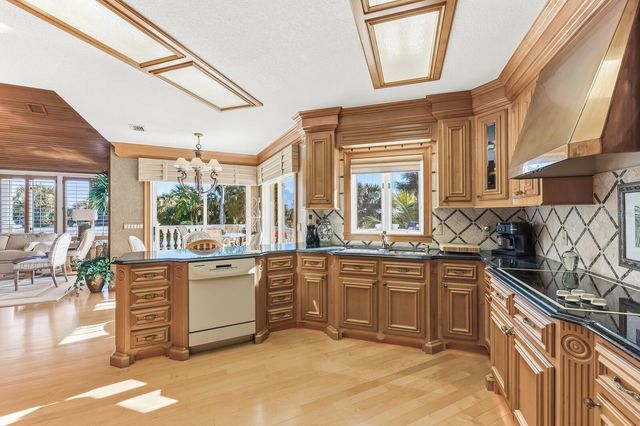 55 SPYGLASS ALLEY, Placida, FL 33946