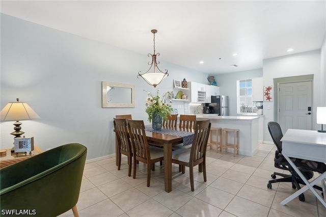 140 Palm ST 211, Marco Island, FL 34145