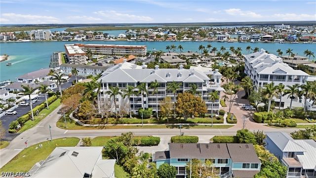 140 Palm ST 211, Marco Island, FL 34145